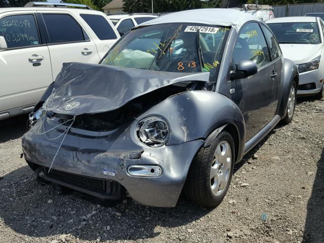 3VWCP21C22M432034 - 2002 VOLKSWAGEN NEW BEETLE 灰色 照片 2
