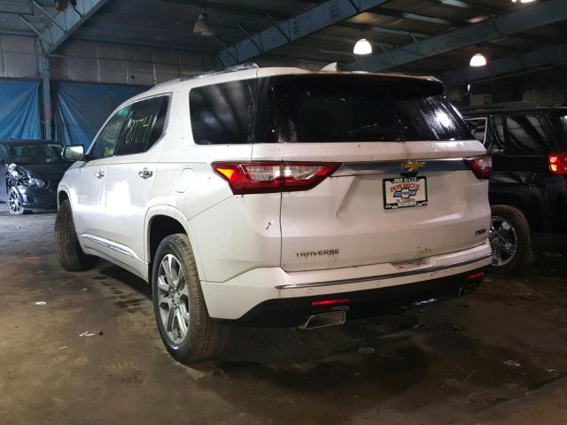 1GNERKKW9JJ108774 - 2018 CHEVROLET TRAVERSE P WHITE photo 3