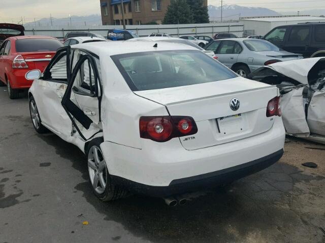 3VWAZ7AJ7AM109173 - 2010 VOLKSWAGEN JETTA LIMI WHITE photo 3