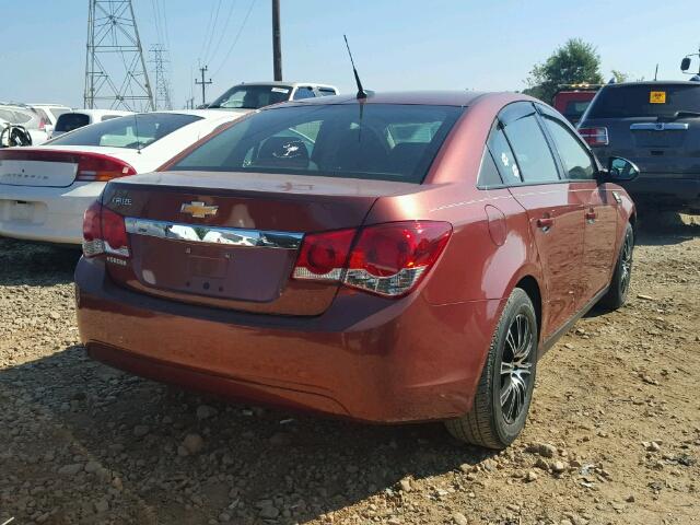 1G1PA5SH4D7148928 - 2013 CHEVROLET CRUZE LS MAROON photo 4