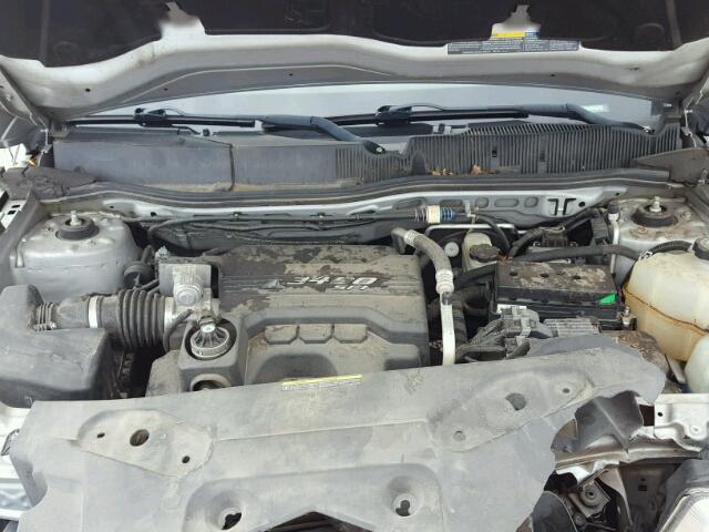 2CKDL63F866127180 - 2006 PONTIAC TORRENT GRAY photo 7