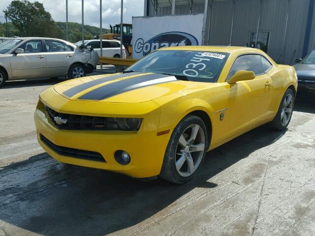 2G1FC1ED5B9130344 - 2011 CHEVROLET CAMARO LT YELLOW photo 2