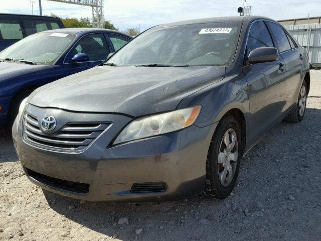 4T1BE46K57U606984 - 2007 TOYOTA CAMRY NEW GRAY photo 2