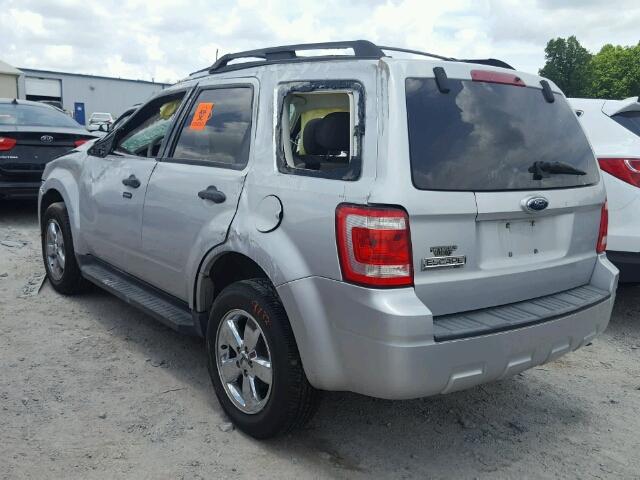 1FMCU03709KB48169 - 2009 FORD ESCAPE SILVER photo 3