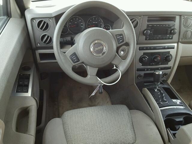 1J8HG48NX6C274442 - 2006 JEEP COMMANDER CHARCOAL photo 9