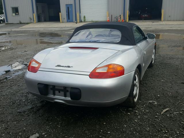 WP0CA2981XU627632 - 1999 PORSCHE BOXSTER GRAY photo 4