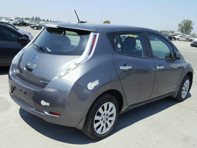 1N4AZ0CP3GC310709 - 2016 NISSAN LEAF S GRAY photo 4