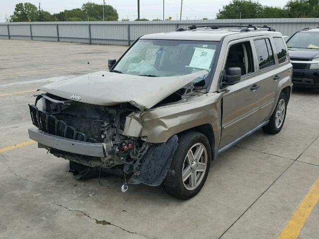 1J8FT48W87D400384 - 2007 JEEP PATRIOT LI BEIGE photo 2