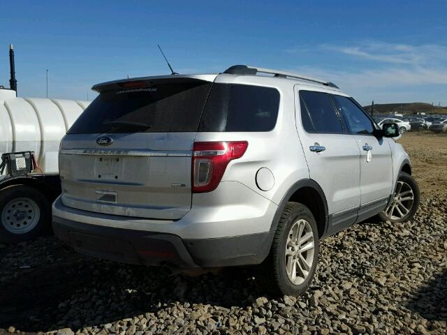 1FM5K8D85FGA10985 - 2015 FORD EXPLORER X SILVER photo 4