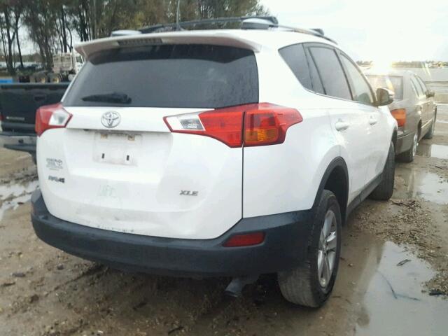 JTMWFREV1EJ021345 - 2014 TOYOTA RAV4 XLE WHITE photo 4