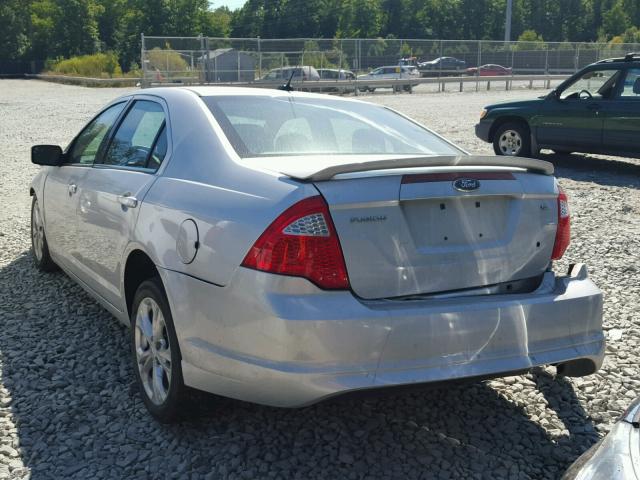 3FAHP0HA2CR359291 - 2012 FORD FUSION SE SILVER photo 3