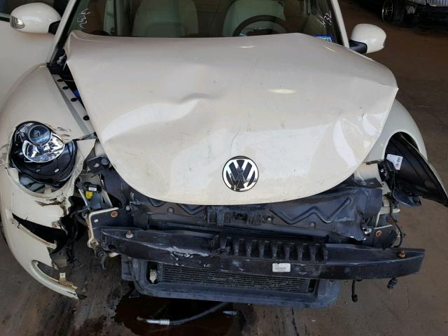 3VWRG31C78M505987 - 2008 VOLKSWAGEN NEW BEETLE 棕色 照片 7