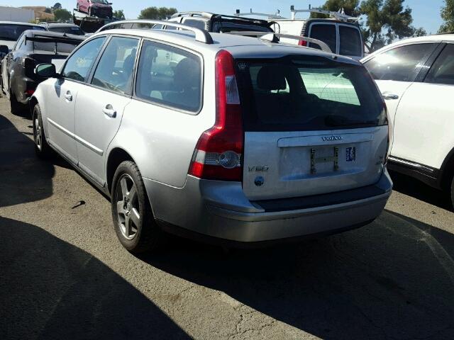 YV1MJ682072282303 - 2007 VOLVO V50 T5 SILVER photo 3