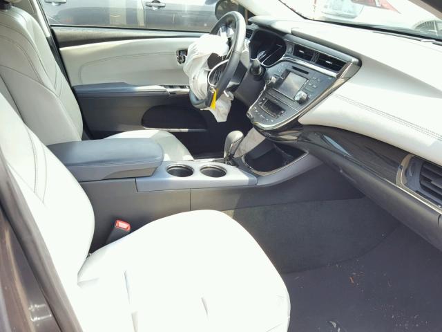 4T1BK1EB9DU042597 - 2013 TOYOTA AVALON BAS Grafit foto 5