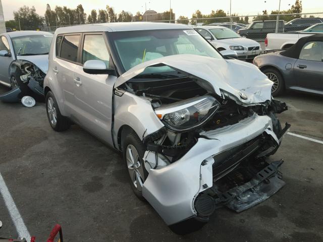 KNDJN2A26G7876378 - 2016 KIA SOUL SILVER photo 1