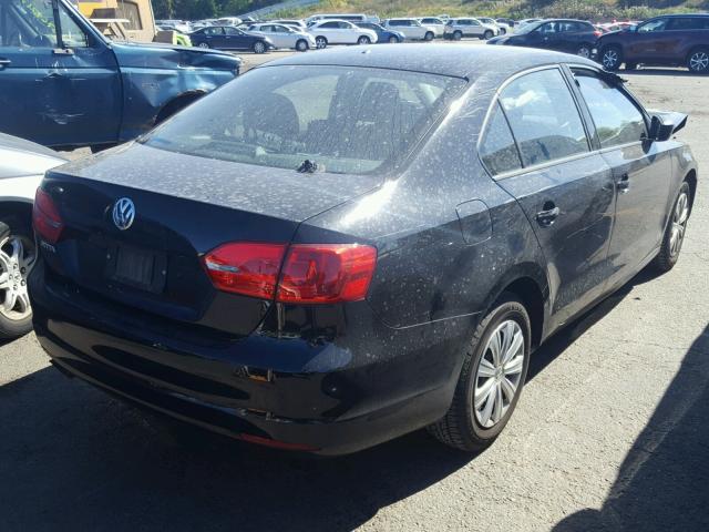 3VW2K7AJ6EM217184 - 2014 VOLKSWAGEN JETTA BASE BLACK photo 4
