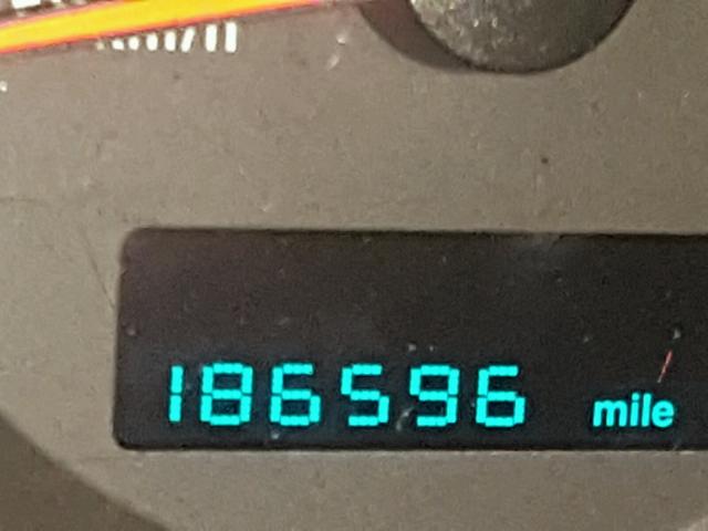 1J8HG48K96C309624 - 2006 JEEP COMMANDER TAN photo 8