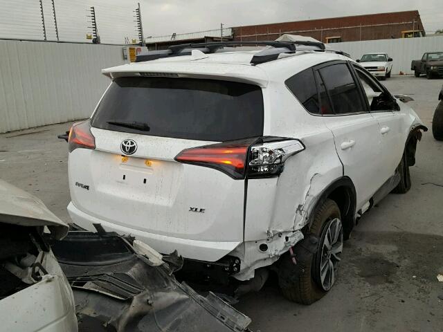 JTMWFREVXHJ138183 - 2017 TOYOTA RAV4 XLE WHITE photo 4