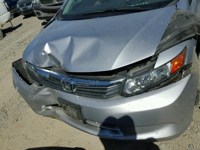 19XFB2F55CE340906 - 2012 HONDA CIVIC LX SILVER photo 7