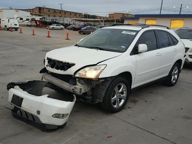 JTJGA31U240006108 - 2004 LEXUS RX WHITE photo 2