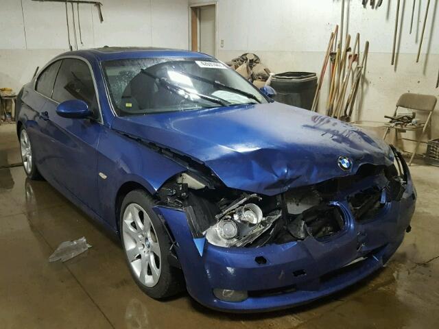 WBAWB73598P043496 - 2008 BMW 335 BLUE photo 1