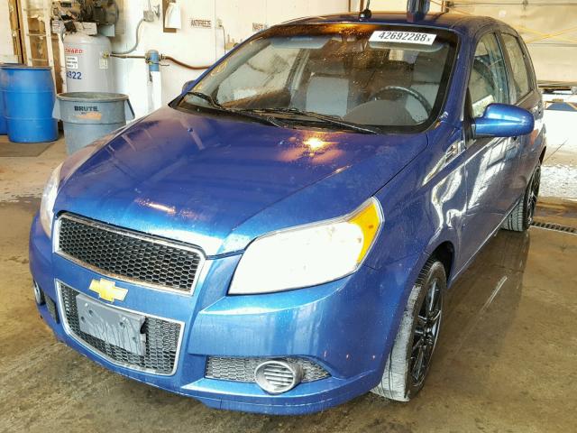 KL1TD66E19B306625 - 2009 CHEVROLET AVEO LS BLUE photo 2