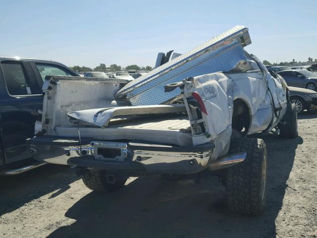 1FTSW31F62EA38110 - 2002 FORD F350 SRW S WHITE photo 4