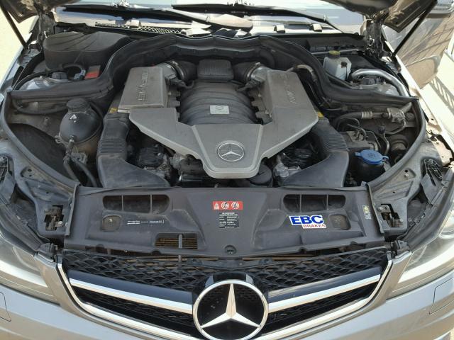 WDDGF7HB2CA581324 - 2012 MERCEDES-BENZ C 63 AMG GRAY photo 7