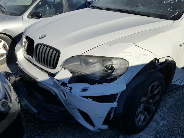 5UXZV4C54BL405043 - 2011 BMW X5 XDRIVE3 Սպիտակ լուսանկար 10
