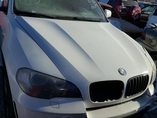 5UXZV4C54BL405043 - 2011 BMW X5 XDRIVE3 Սպիտակ լուսանկար 7