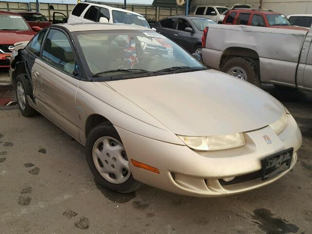 1G8ZG1277WZ222519 - 1998 SATURN SC2 GOLD photo 1
