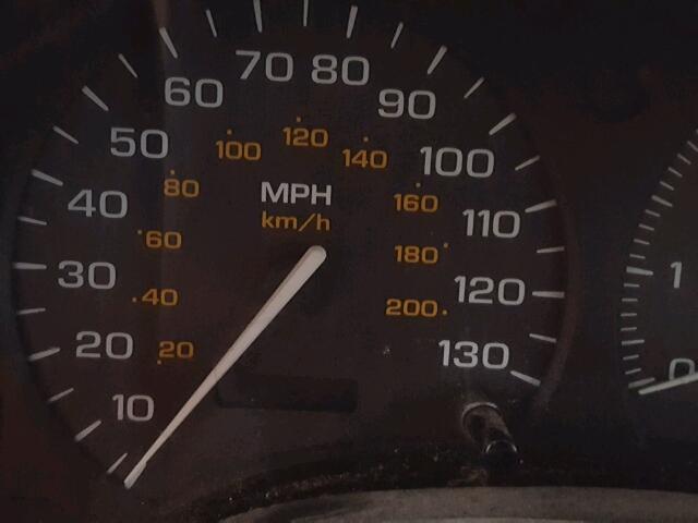 1G8ZG1277WZ222519 - 1998 SATURN SC2 GOLD photo 8