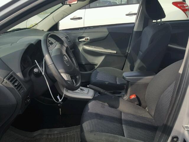 2T1BE4EE0AC039121 - 2010 TOYOTA COROLLA XR 银色 照片 5