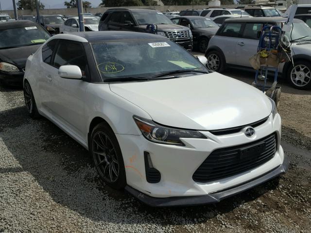 JTKJF5C79F3096588 - 2015 TOYOTA SCION TC WHITE photo 1