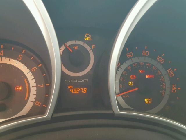 JTKJF5C79F3096588 - 2015 TOYOTA SCION TC 白色 照片 8