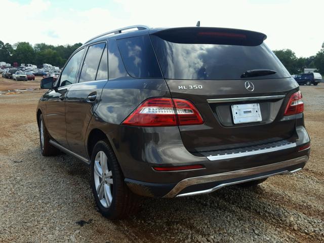 4JGDA5JB6DA108209 - 2013 MERCEDES-BENZ ML 350 BROWN photo 3