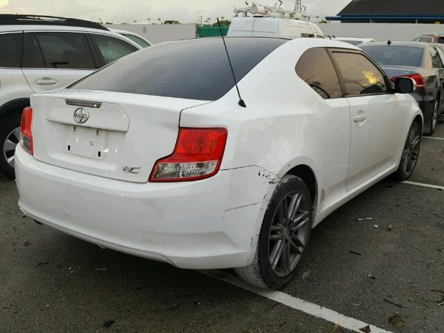 JTKJF5C71C3027373 - 2012 TOYOTA SCION TC WHITE photo 4