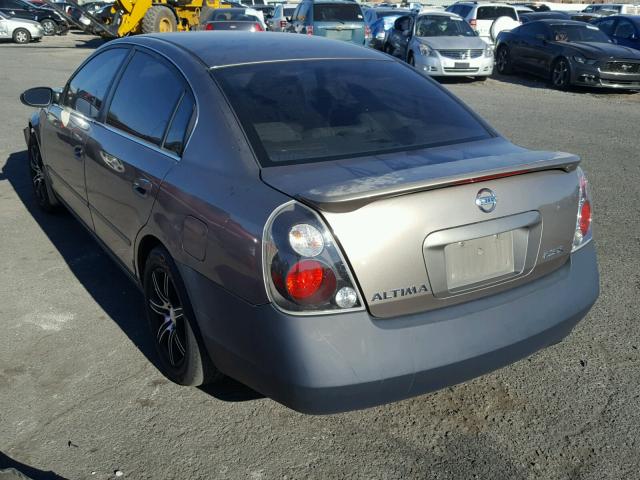 1N4AL11D55C202556 - 2005 NISSAN ALTIMA S TAN photo 3