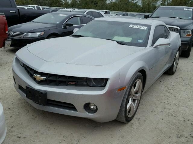 2G1FC1E32C9209110 - 2012 CHEVROLET CAMARO LT SILVER photo 2