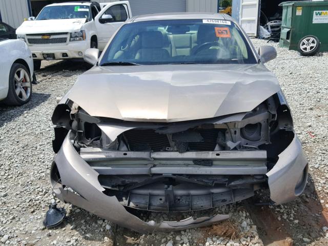 2G2WP552071181942 - 2007 PONTIAC GRAND PRIX TAN photo 10