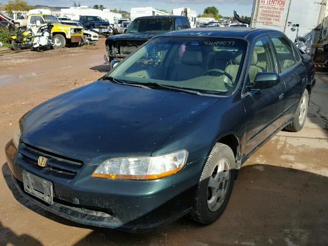 1HGCG5659XA117669 - 1999 HONDA ACCORD EX GREEN photo 2