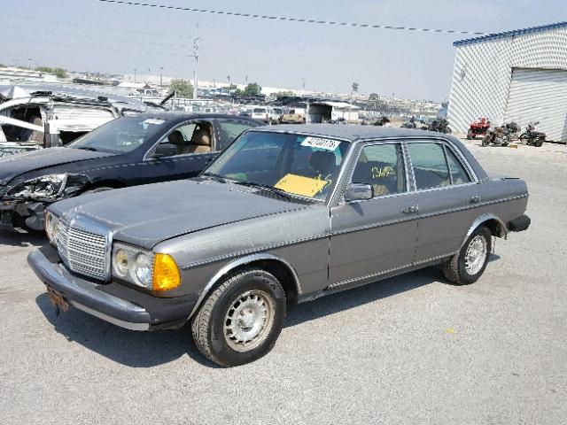 WDBAB33C1FA249205 - 1985 MERCEDES-BENZ 300 DT GRAY photo 2