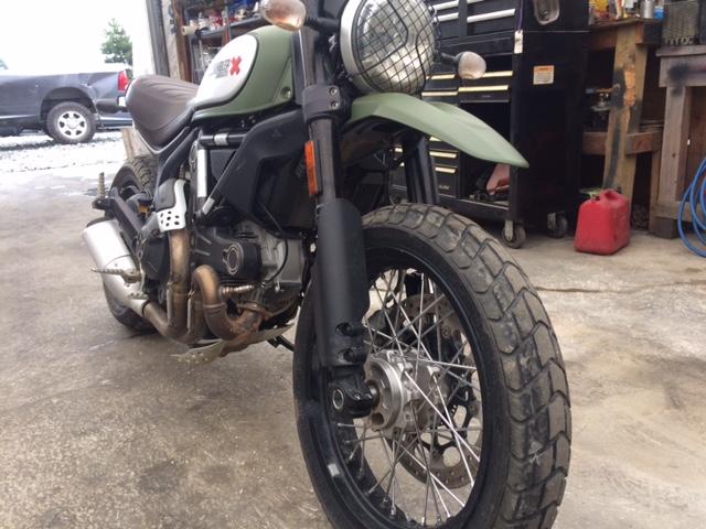 ML015ANM8GT007990 - 2016 DUCATI SCRAMBLER GREEN photo 1