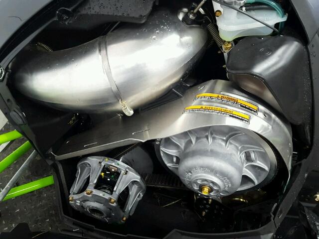 4UF18SNW7JT106735 - 2018 ARCT ZR 6000 SP GREEN photo 6