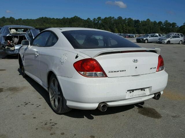 KMHHN65F85U155301 - 2005 HYUNDAI TIBURON GT WHITE photo 3