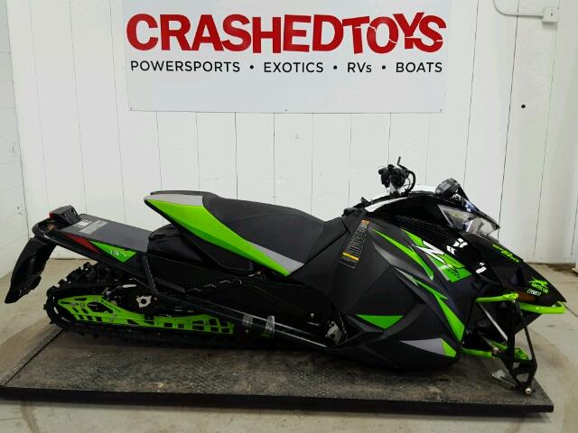 4UF18SNW2JT106724 - 2018 ARCT ZR 6K SPES მწვანე ფოტო 1