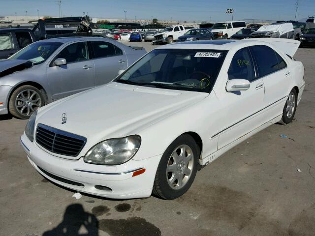 WDBNG75JX1A192145 - 2001 MERCEDES-BENZ S 500 WHITE photo 2