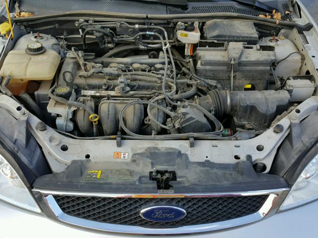 1FAHP34N87W188804 - 2007 FORD FOCUS GRAY photo 7