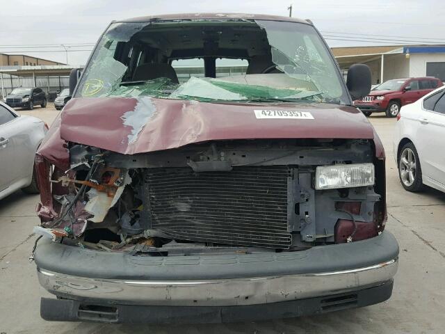 1GDFG15W011188339 - 2001 GMC SAVANA RV MAROON photo 10