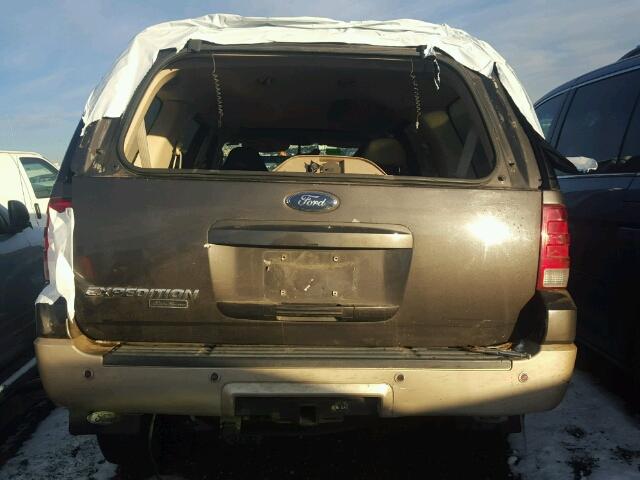 1FMFU18506LA85154 - 2006 FORD EXPEDITION BROWN photo 9